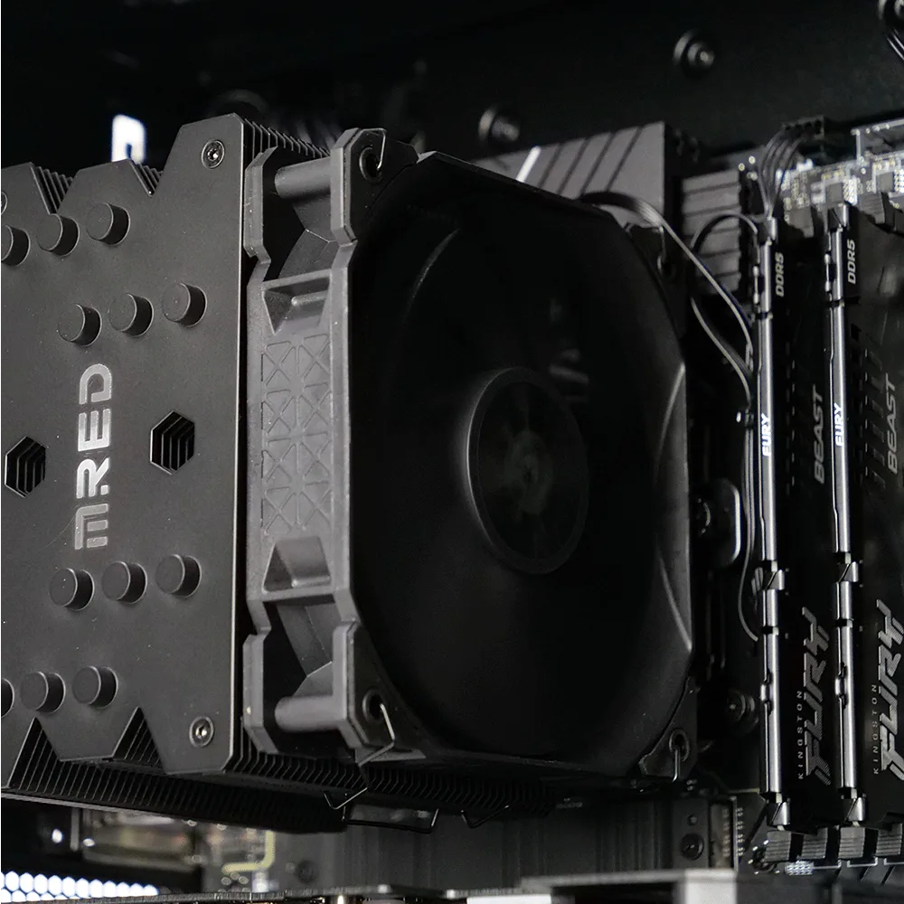 MONTAGE VIDEO 6K - i7-14700KF/5060Ti-16/32Go/2To, vue 3