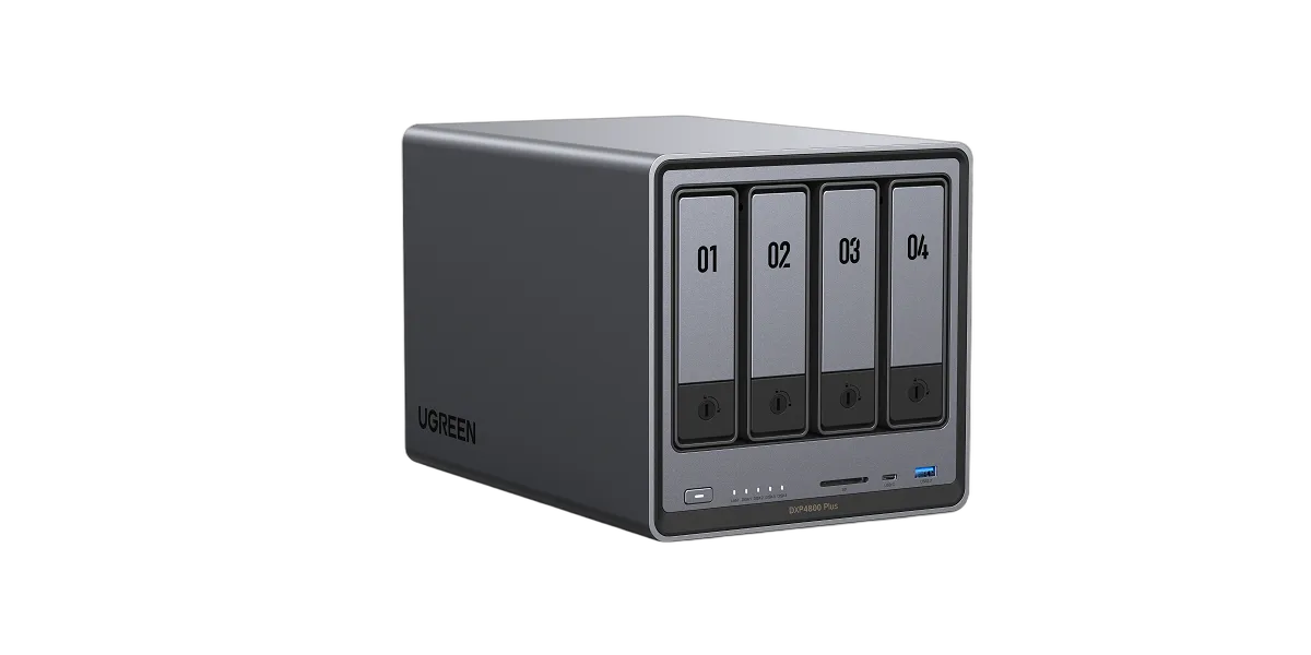 UGREEN DXP4800 Plus - 4 Baies avec 4 disques de 4To, vue 3