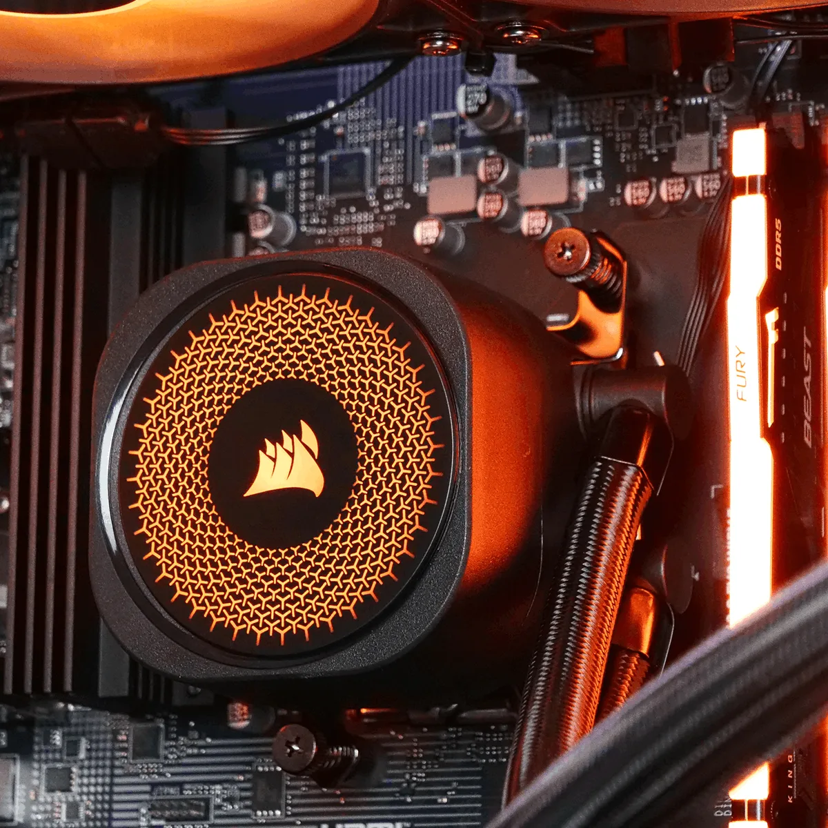 LITTLE NITRO - R5-7500F/9070XT/16Go/1To, vue 3