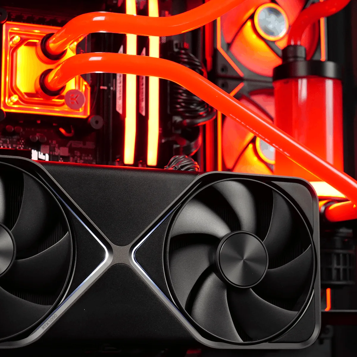 DAEMON - CU 7 270k Plus/32Go/2To/5090 WC, vue 5