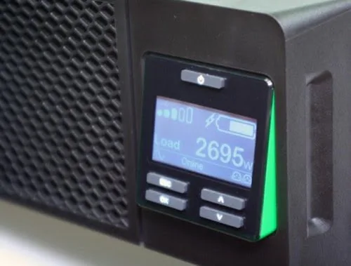 APC Smart-UPS SRT 2200VA, vue 9