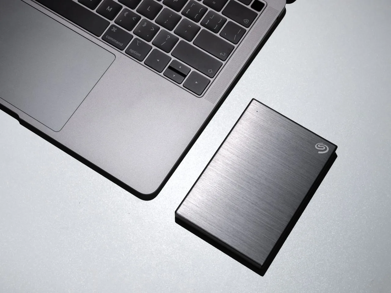 Quelles différences entre un disque dur et un SSD ?