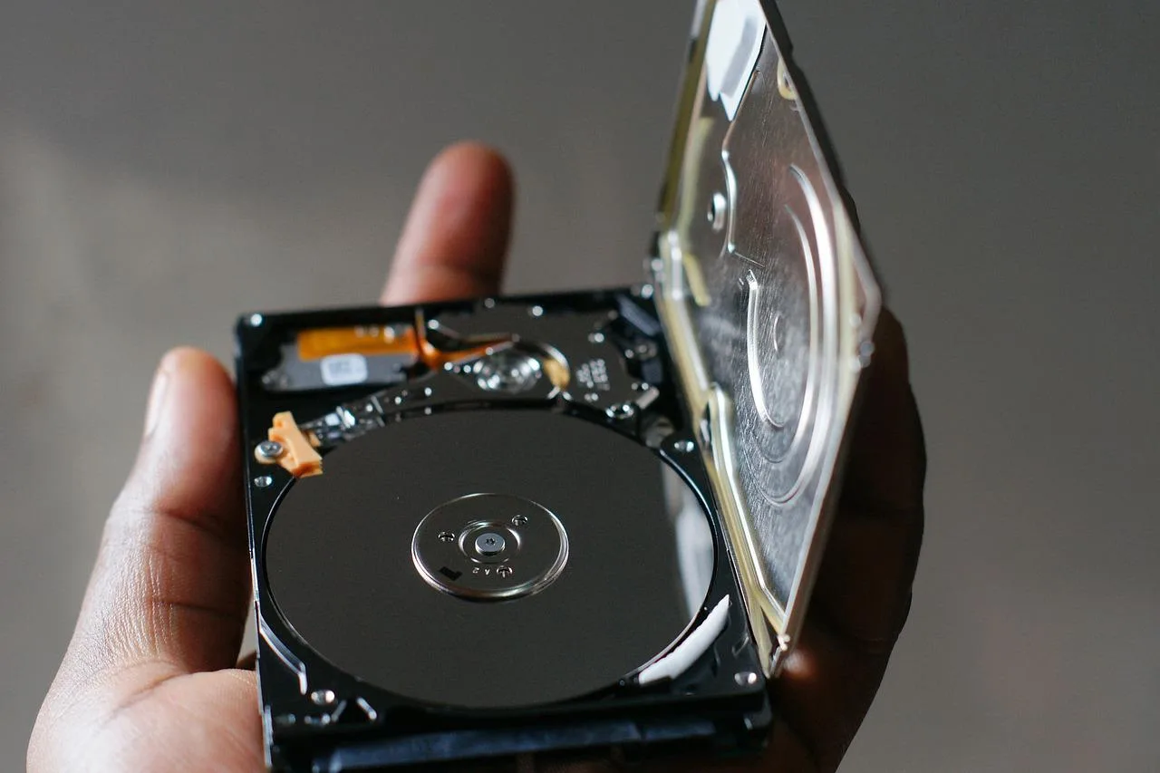 C’est quoi un disque dur SATA ?